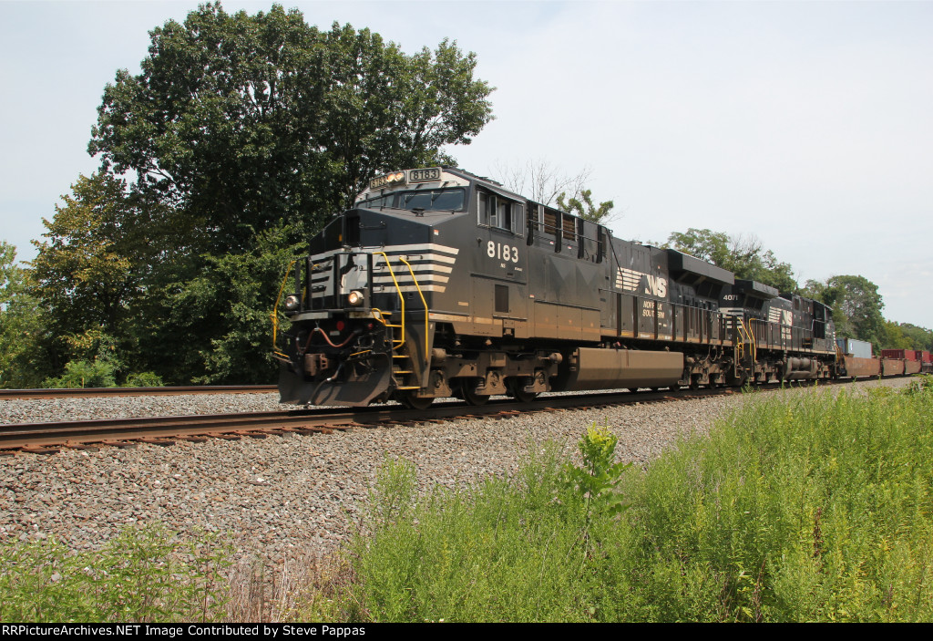 NS 8183 takes train 21M through milepost 116